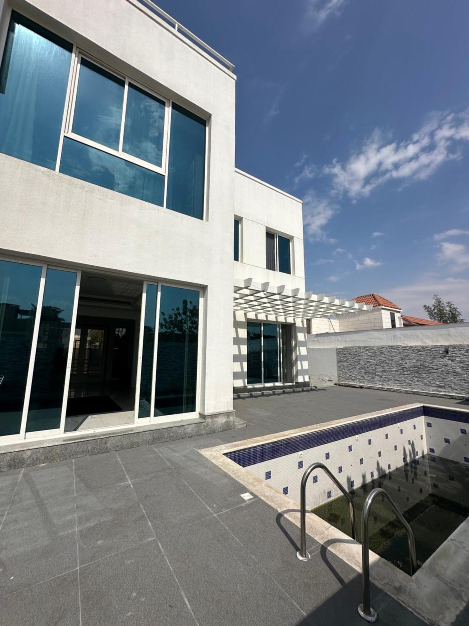 Guest house Centerpoint Duplex Dubai