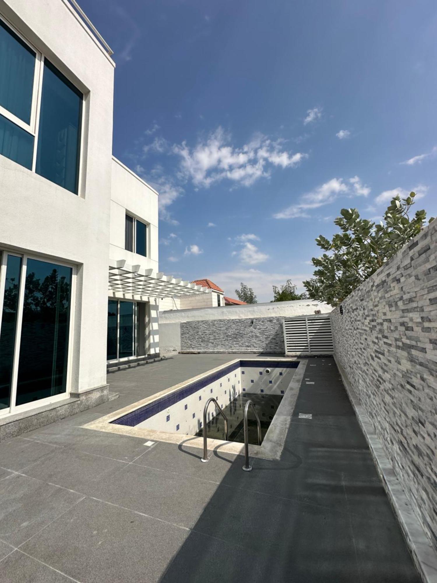 Guest house Centerpoint Duplex Dubai